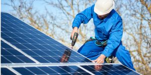 Installation Maintenance Panneaux Solaires Photovoltaïques à Tourville-la-Riviere